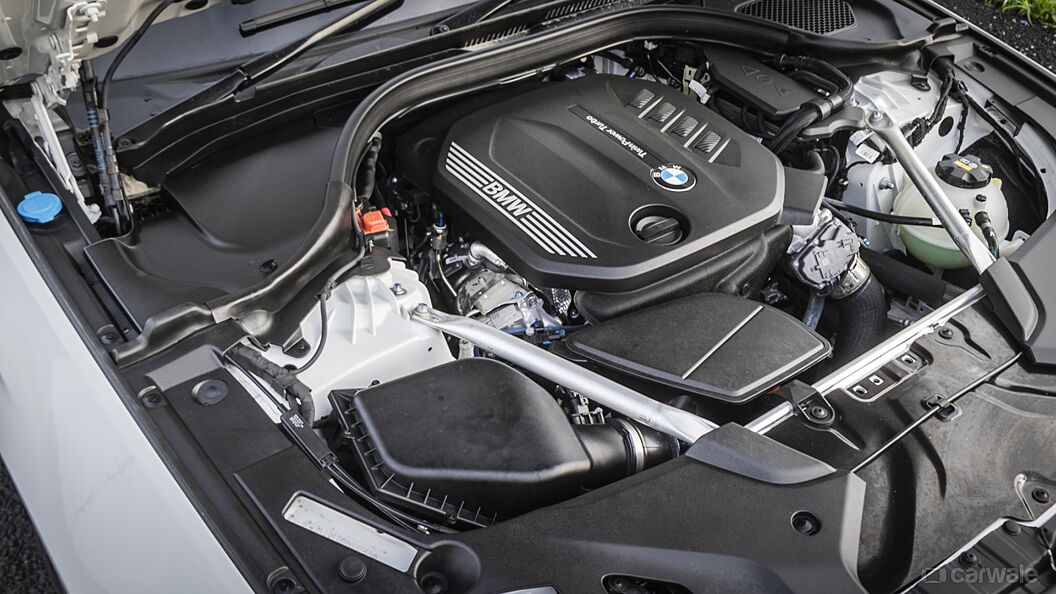 BMW 5 Series [2021-2024] Engine Start Button