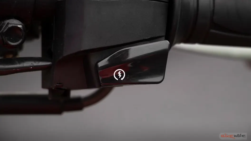 TVS Apache RTR 160 4V Clutch Lever Image BikeWale