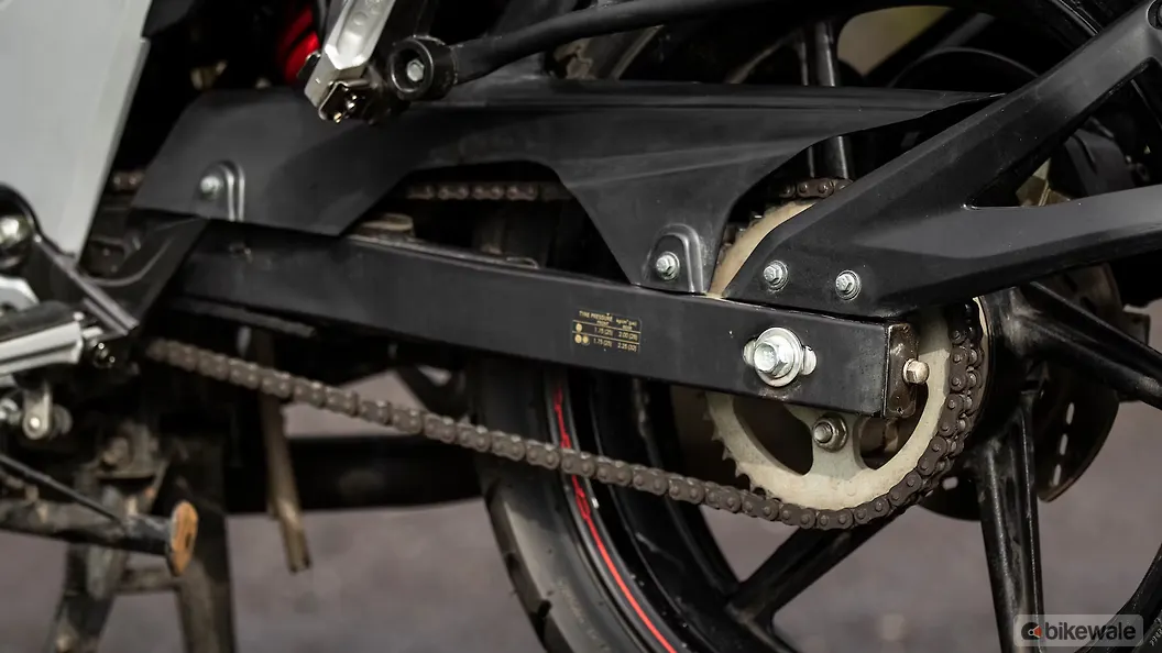 TVS Apache RTR 160 4V Drive Chain and Sprocket Image BikeWale