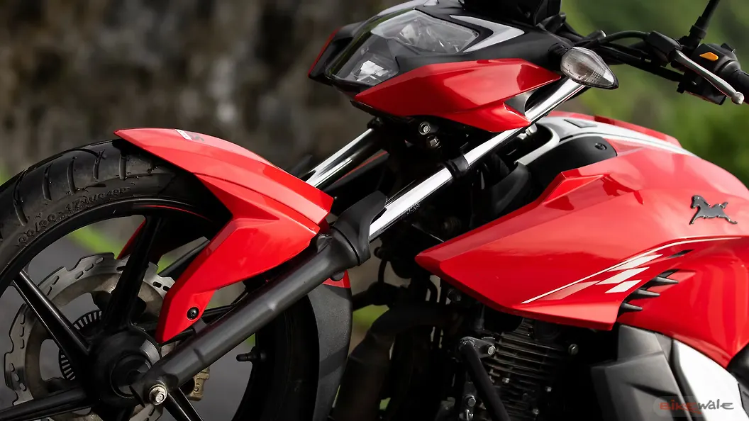 apache rtr 180 mudguard price