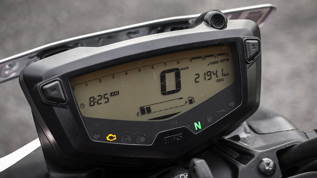 Tvs Apache Rtr 160 4v Odometer Image Bikewale