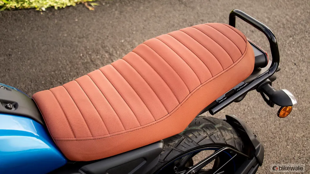 Yamaha FZ X Bike Seat Image BikeWale