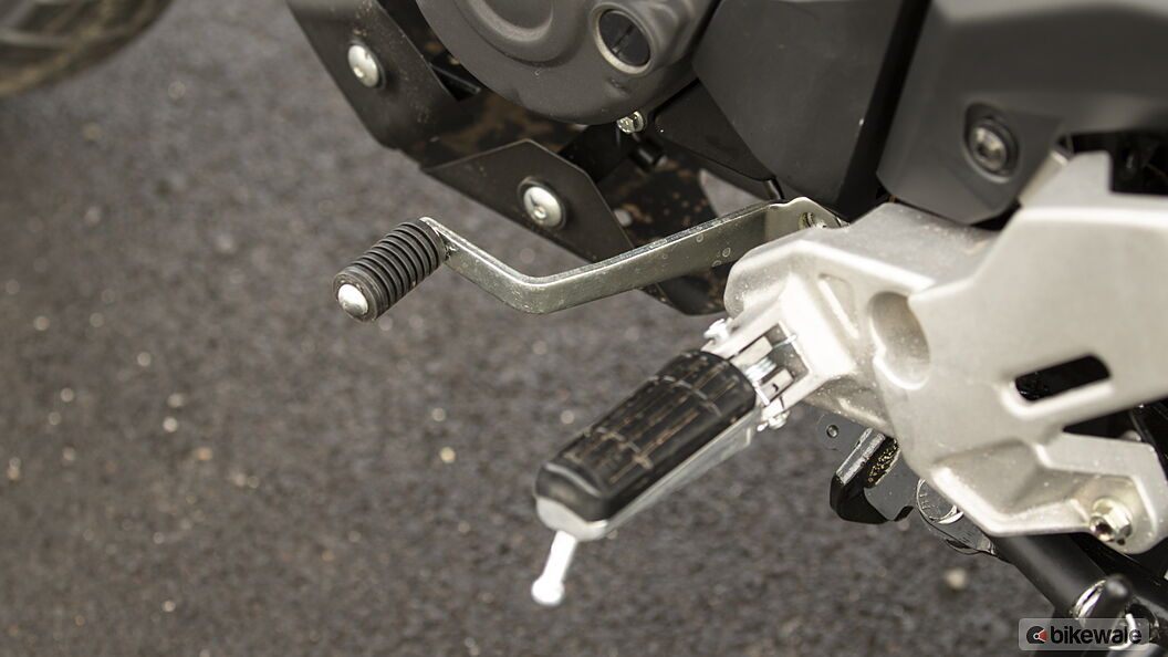 Yamaha FZ X Clutch Lever Image – BikeWale