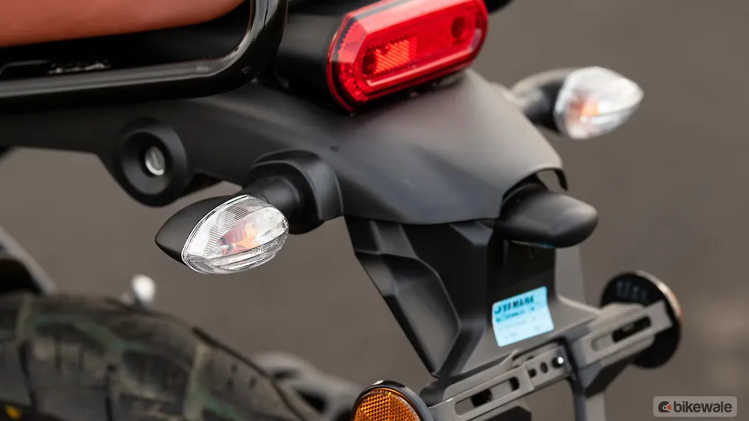 yamaha fz v2 rear mudguard