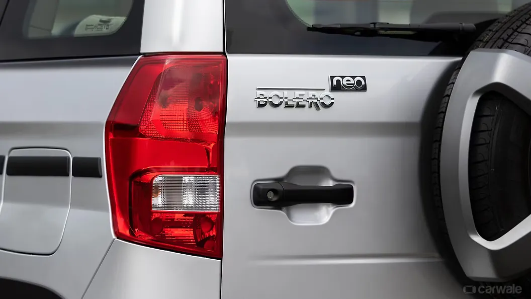 Bolero Neo Tail Light/Tail Lamp Image, Bolero Neo Photos in India CarWale