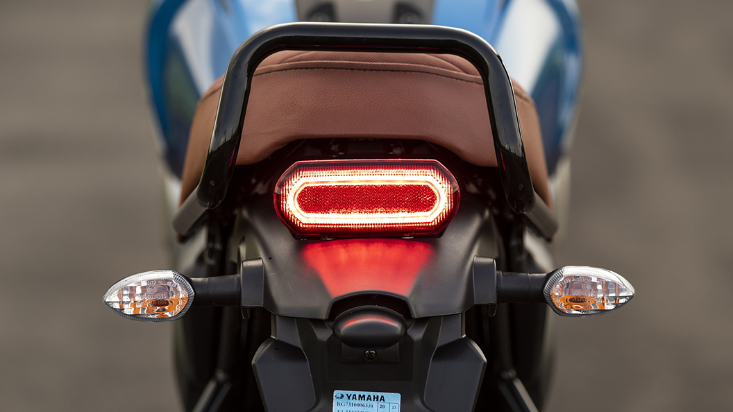 fz tail light