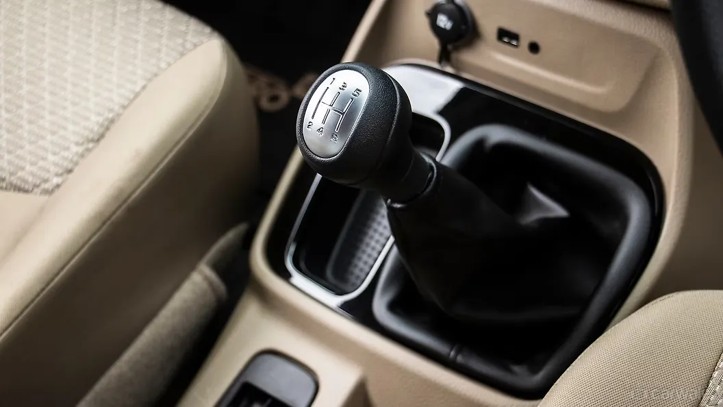 Bolero Neo Gear Shifter/Gear Shifter Stalk Image, Bolero Neo Photos in