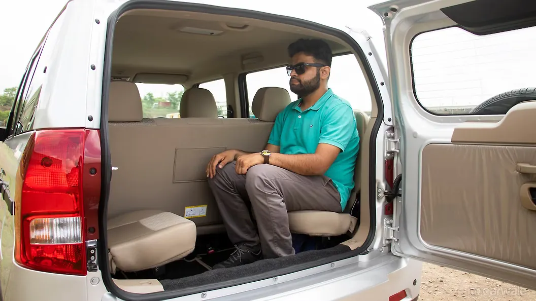 Bolero Neo Third Row Seats Image, Bolero Neo Photos in India CarWale