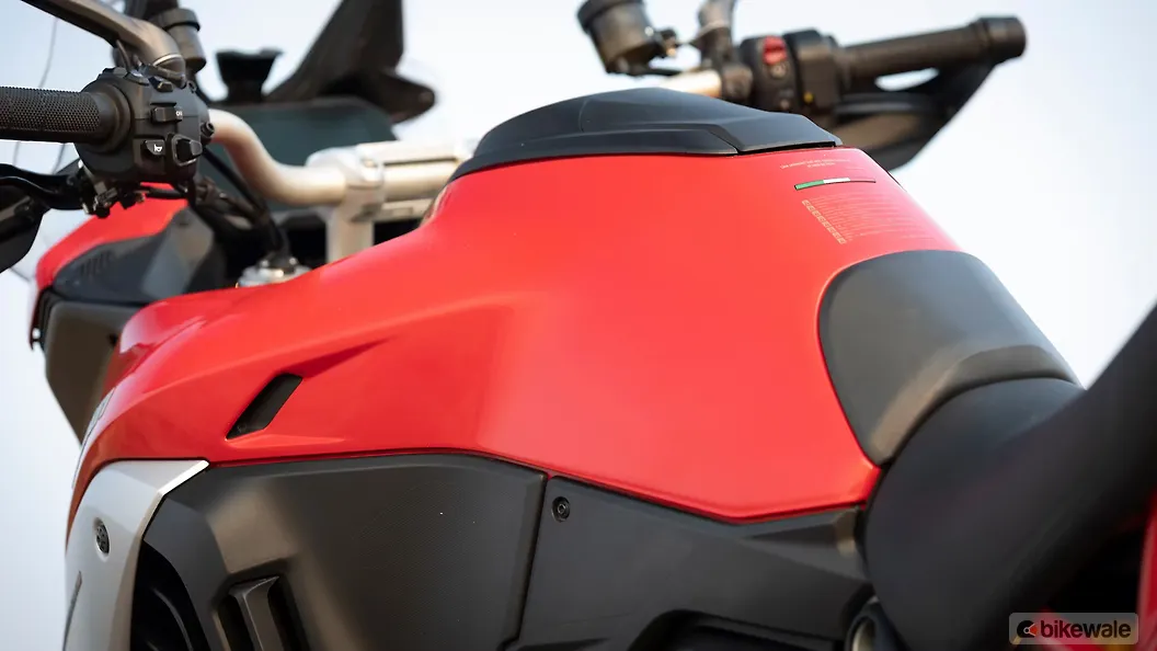 Ducati Multistrada V4 Fuel Tank Image BikeWale
