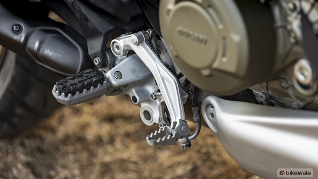 Ducati Multistrada V4 Gear Lever Adjustment