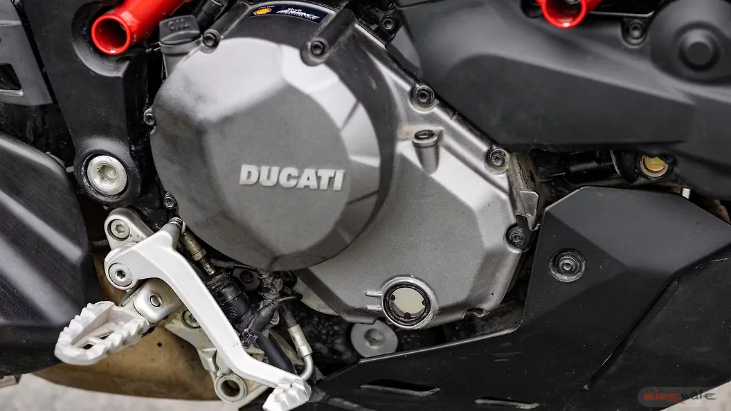 Ducati Multistrada 950 Seat Remove/Fix Lock Image BikeWale