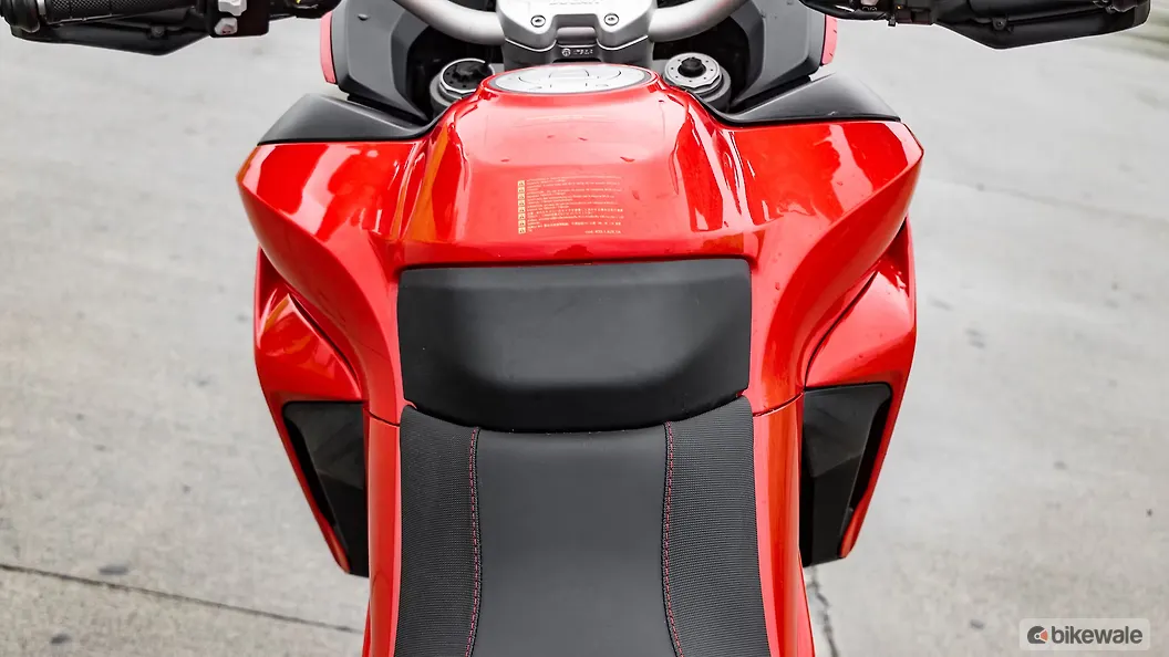 Ducati Multistrada 950 Tank/Ram Air Duct Image BikeWale