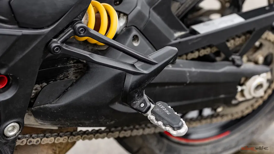 Ducati Multistrada 950 Seat Remove/Fix Lock Image BikeWale