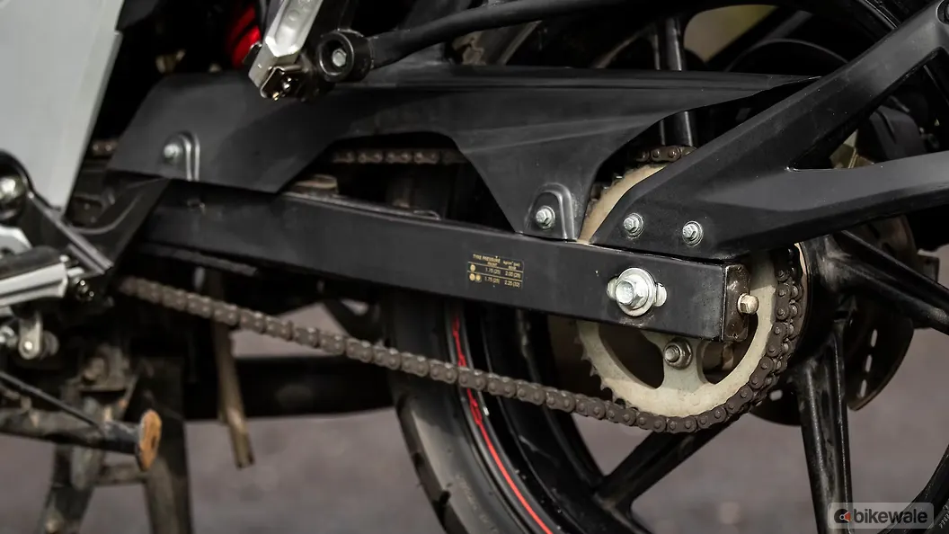 TVS Apache RTR 160 4V Drive Chain and Sprocket Image BikeWale