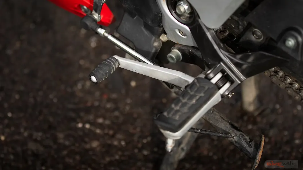 TVS Apache RTR 160 4V Clutch Lever Image BikeWale