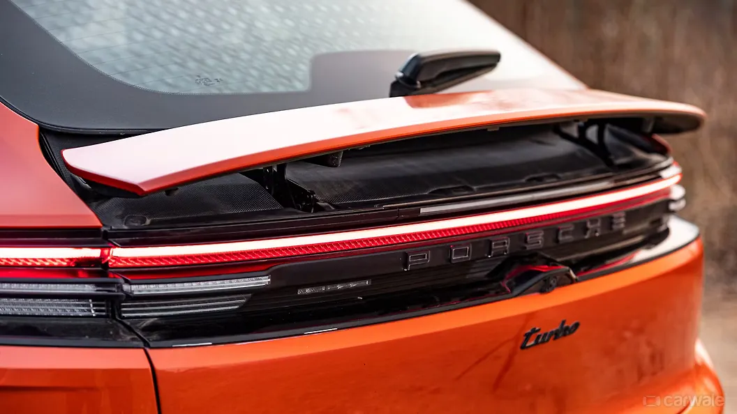 Porsche Macan Rear Spoiler Porsche Macan Rear Spoiler