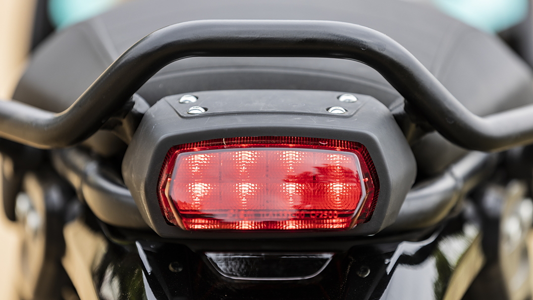 himalayan tail light