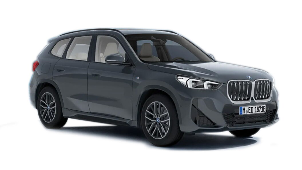 The all-new BMW X1 and the first-ever BMW iX1.