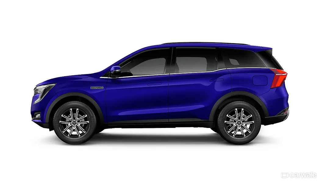 Mahindra XUV700 Electric Blue Colour CarWale
