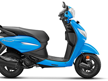 scooty on road price