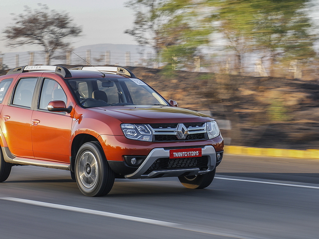 spontaneous Bear Honorable Renault Duster facelift AMT First Drive Review - CarWale