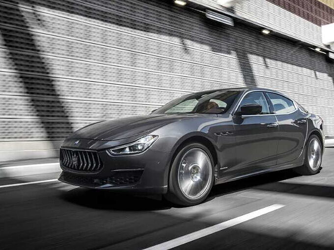 Why Should You Buy Maserati Ghibli Carwale