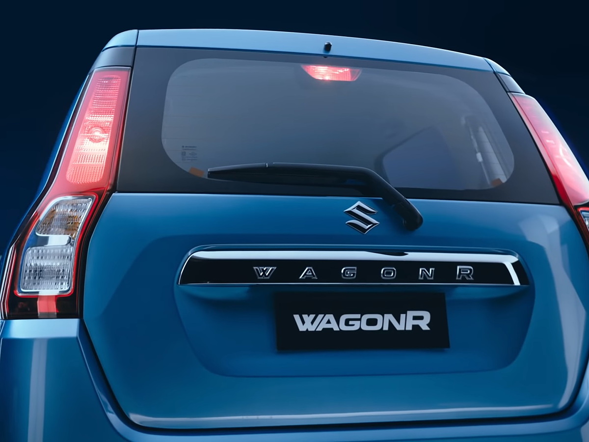 Maruti wagon r reverse deals parking camera