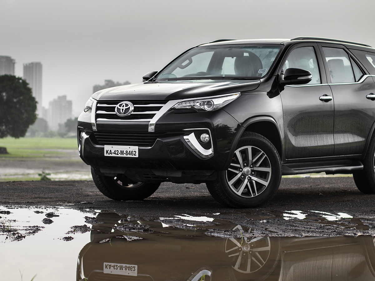 Living with the Toyota Fortuner - CarWale