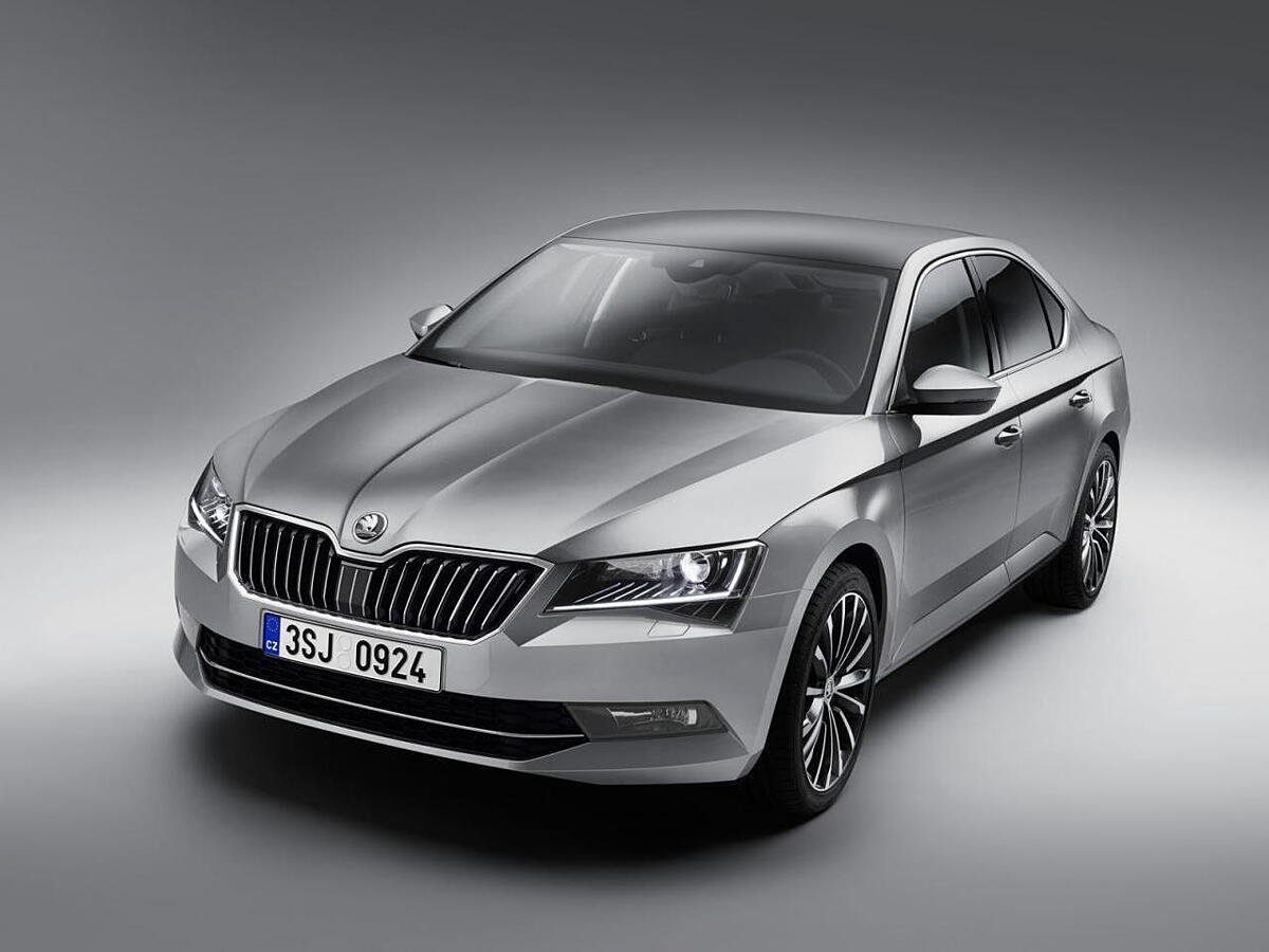 2025 Skoda Superb RS: What We Know About The New Performance Flagship