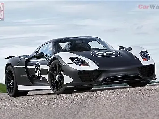 Porsche starts testing the 918 Spyder prototype - CarWale