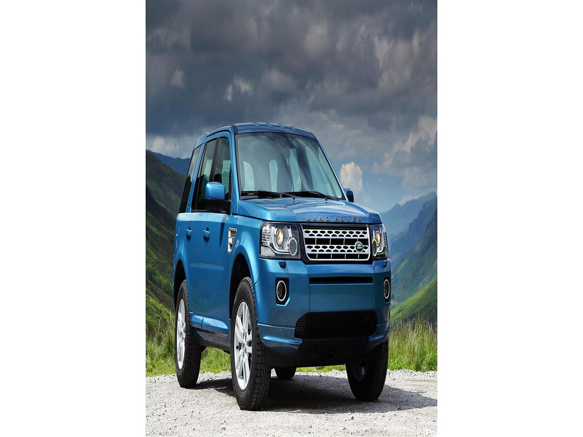 Land Rover preparing Freelander facelift for 2013 model year - CarWale