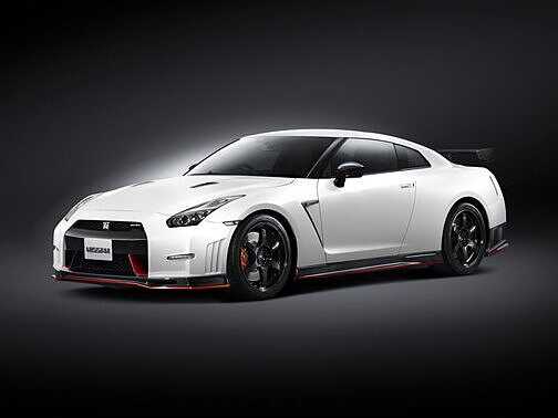 Nissan is reportedly working on a mild-hybrid GT-R model - CarWale