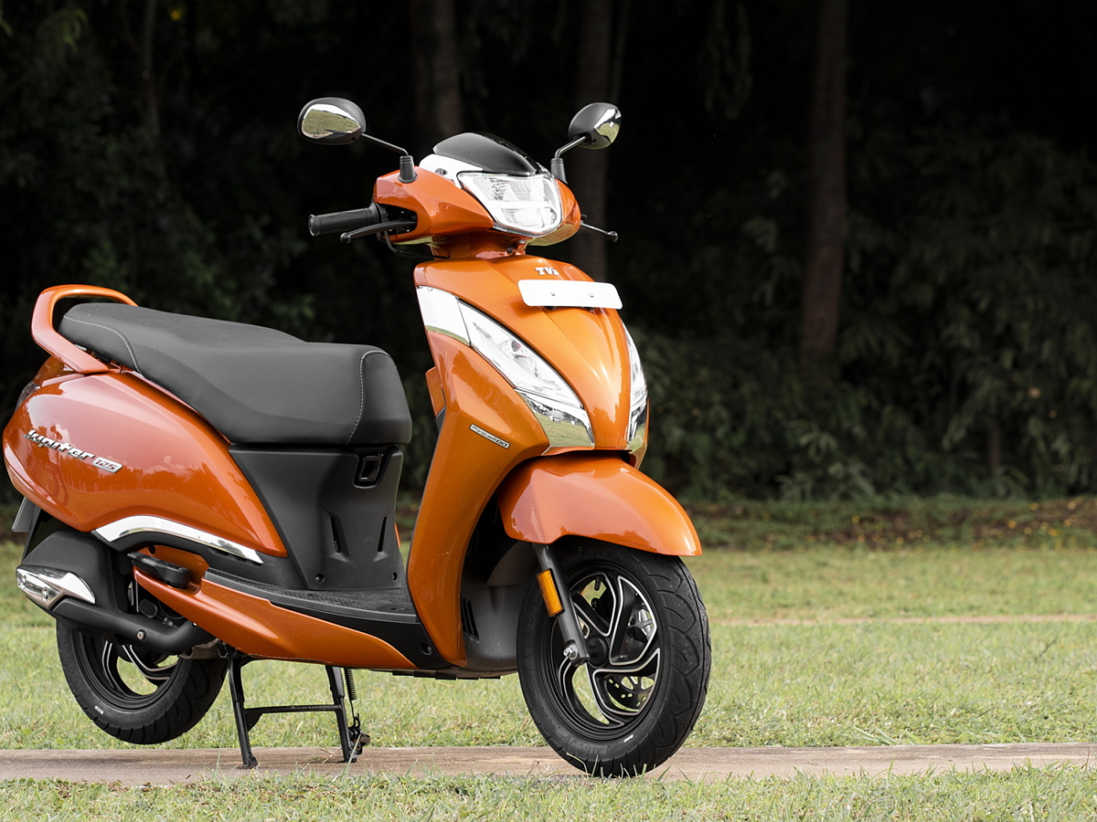 tvs jupiter latest model on road price