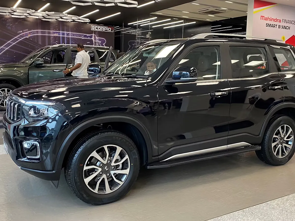 Mahindra Scorpio Black Price Mahindra Scorpio Black Price