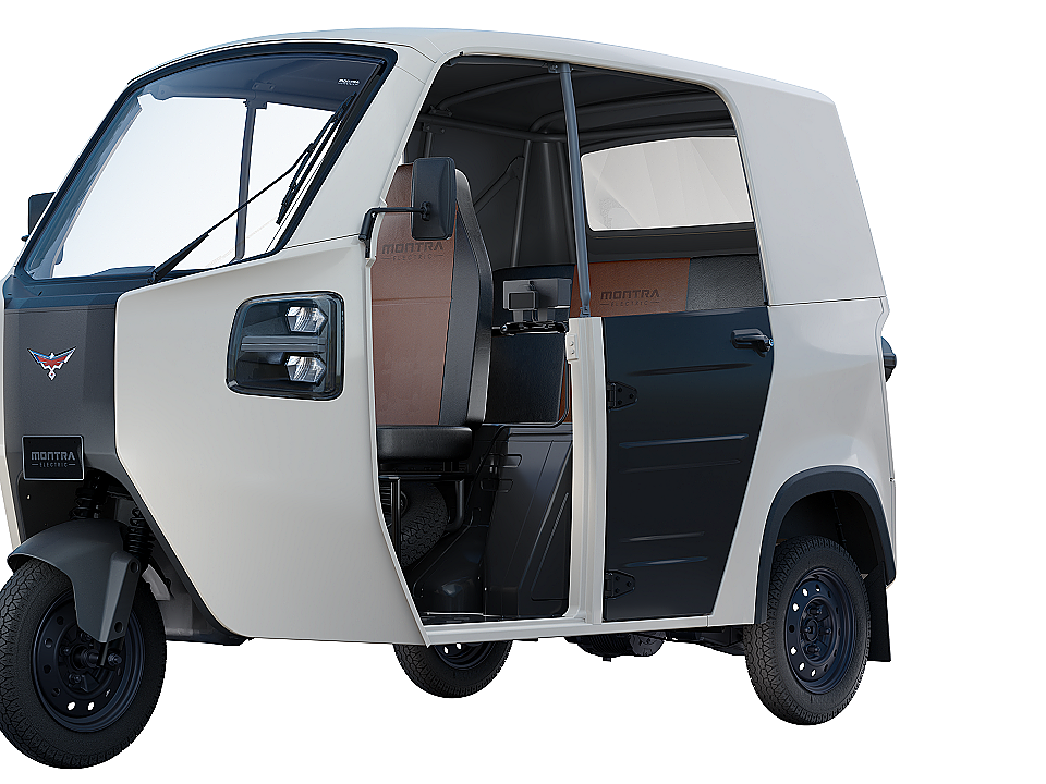 montra electric three wheeler