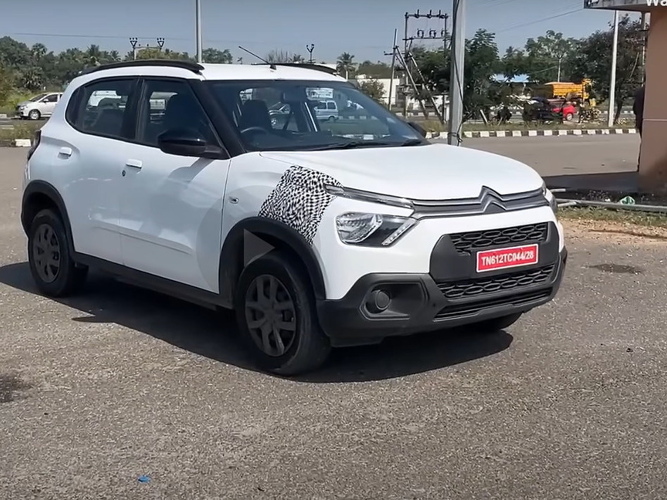 New Citroen eC3 spied ahead of debut; engine bay reveals electric motor and  more details - CarWale