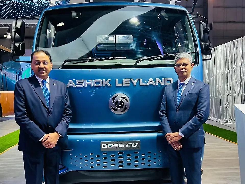 Ashol Leyland ने पेश किया इलेक्ट्रिक ट्रक , जाने फ़ीचर्स 2 Ashok Leyland Showcases Future Of CV Industry - Mobility Outlook