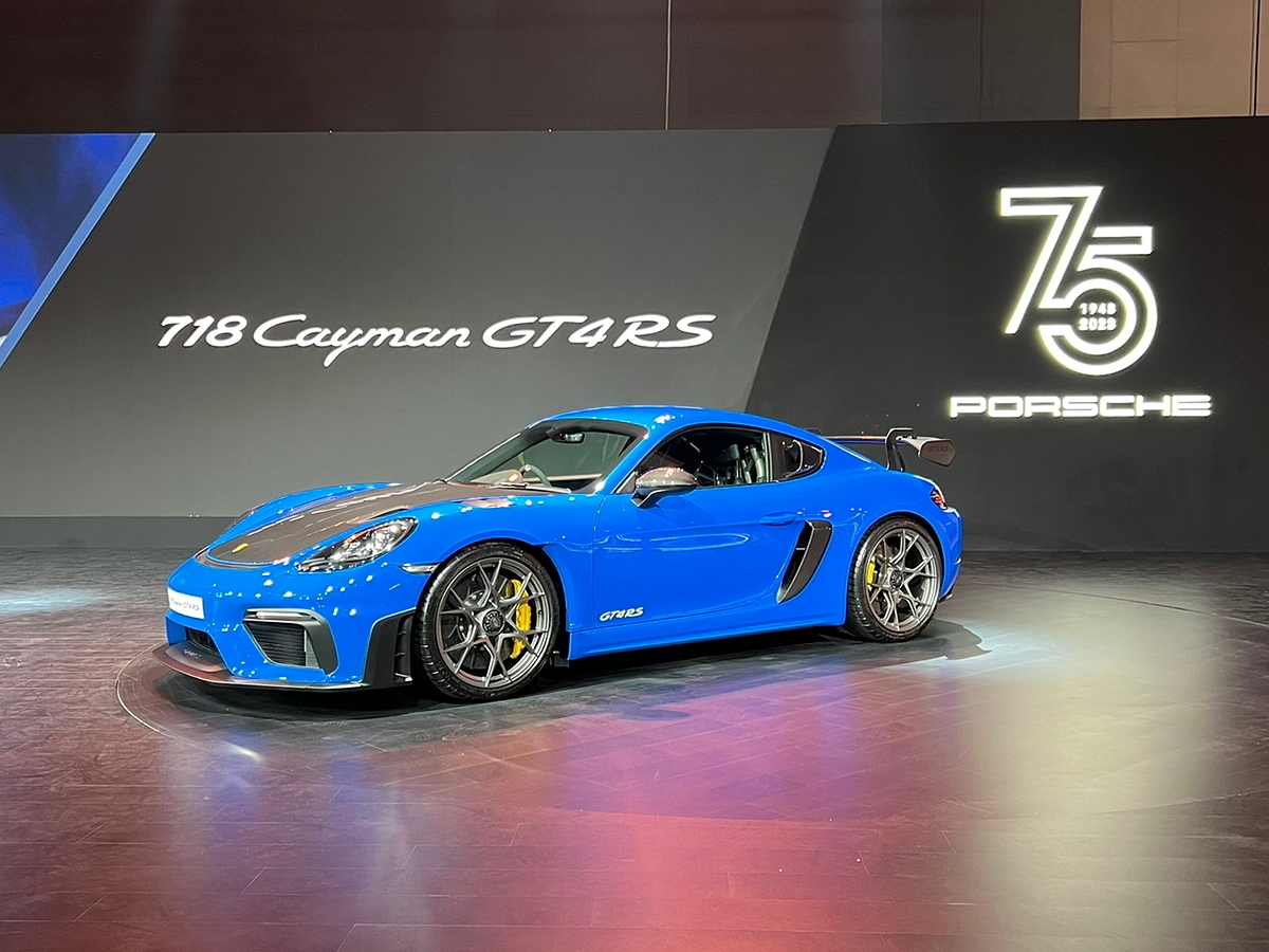 Porsche 718 Cayman GT4 RS premiers in India at Festival of Dreams - CarWale