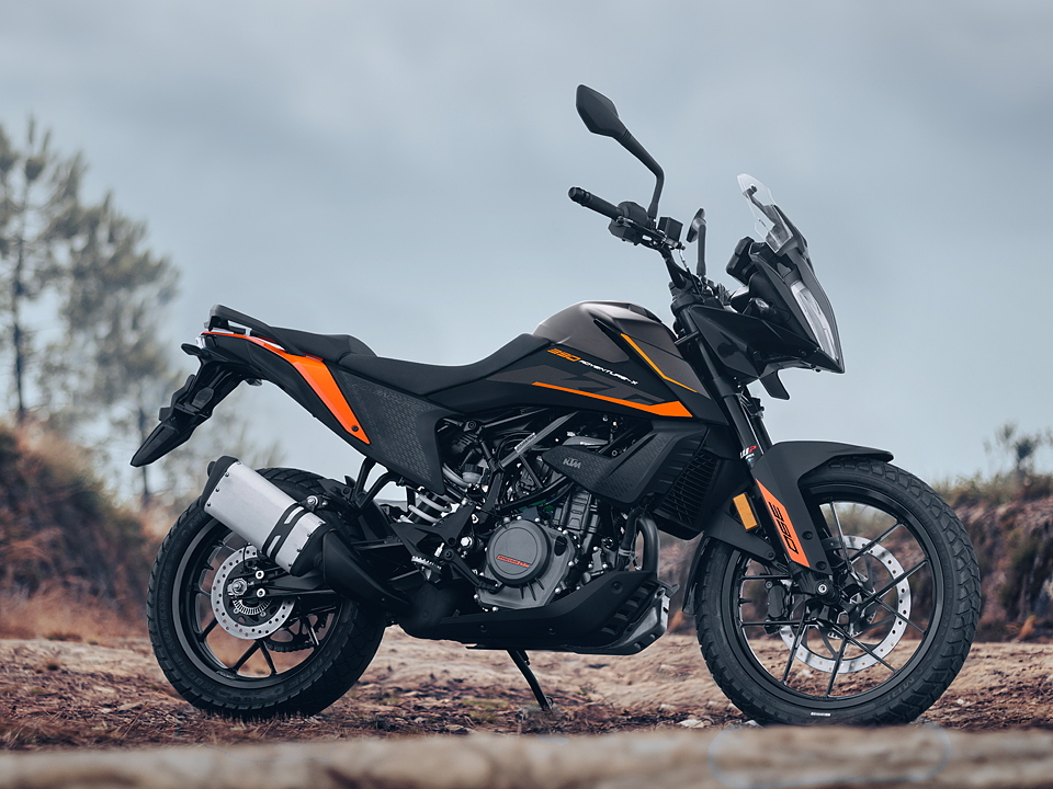 Ktm 390 deals adventure team bhp