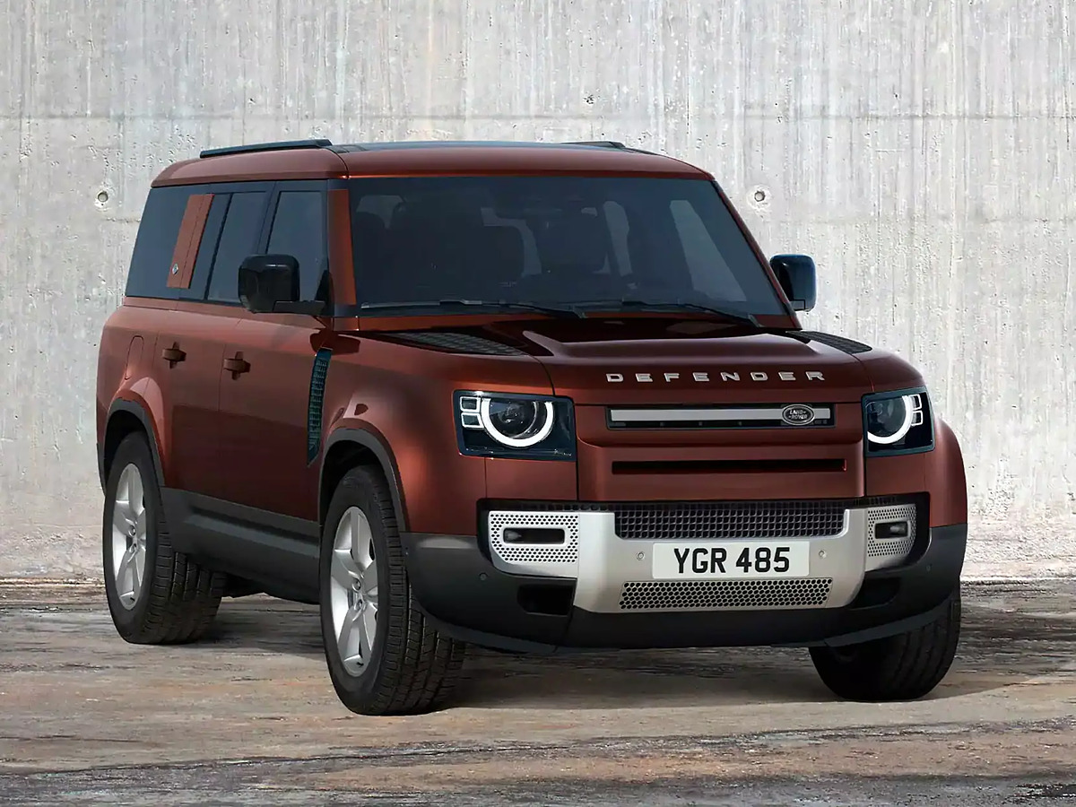 Land Rover Defender 130 prices in India start at Rs 1.30 crore - CarWale