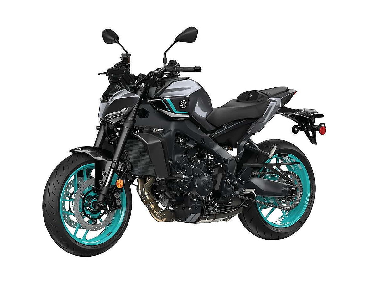 Yamaha MT-09 price in Bangalore - February 2024 on road price of MT-09 in  Bangalore
