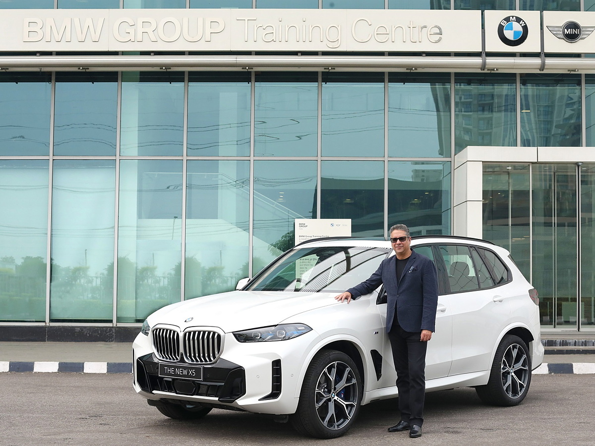 BMW X5 facelift launched in India at a starting price of Rs. 93.90