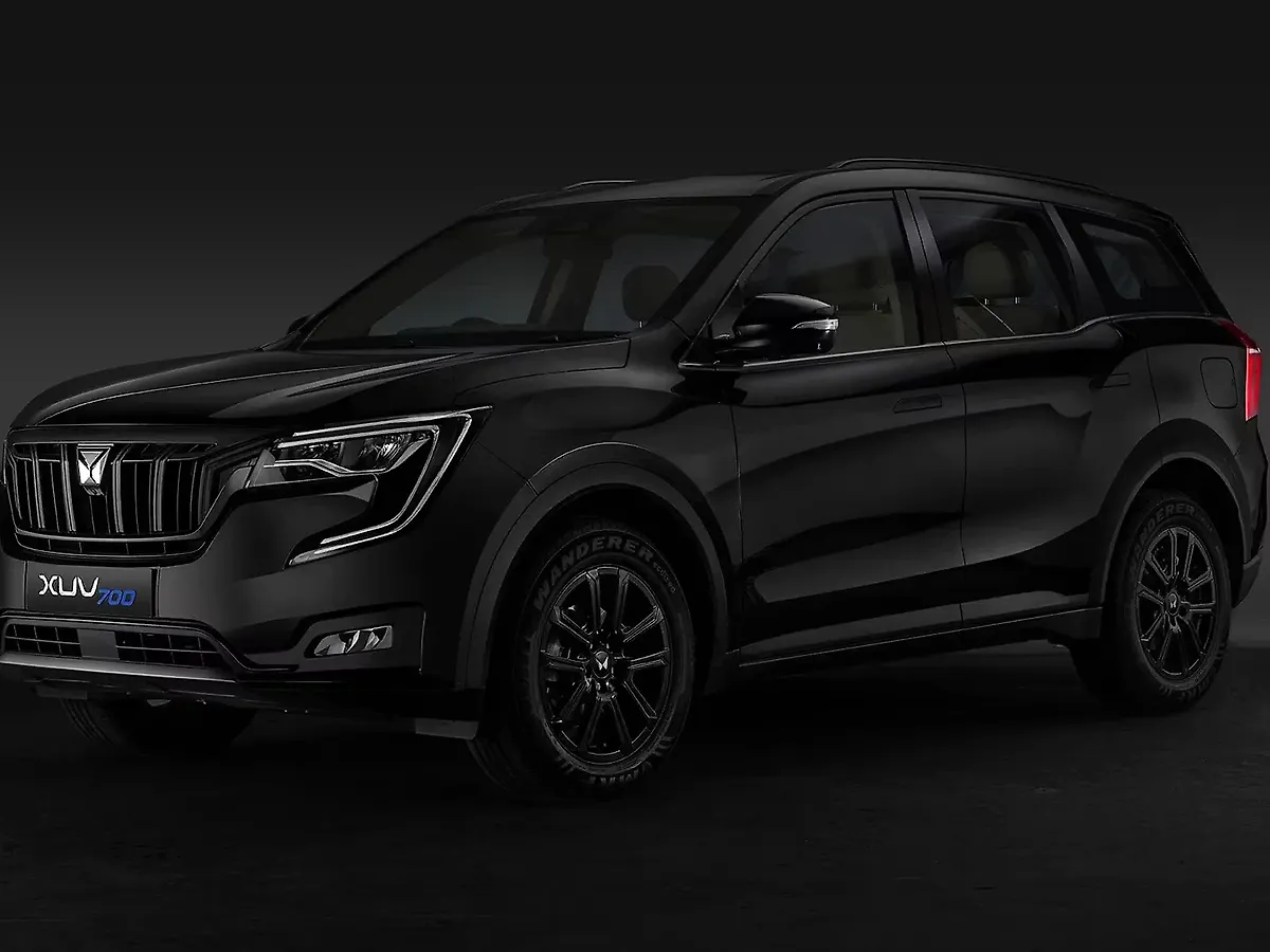 महिंद्रा XUV700 फेसलिफ्ट: प्रकार स्पष्ट केले - कारवाले