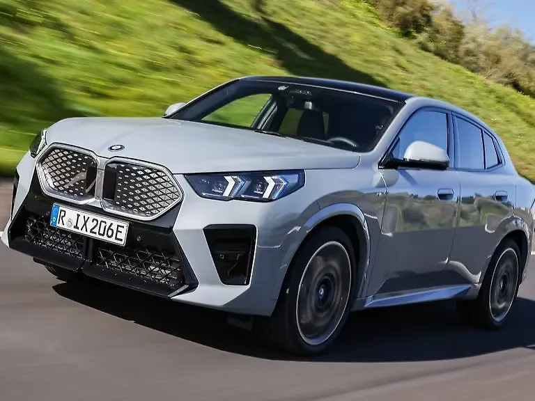 BMW launches electric X2 SUV CarWale