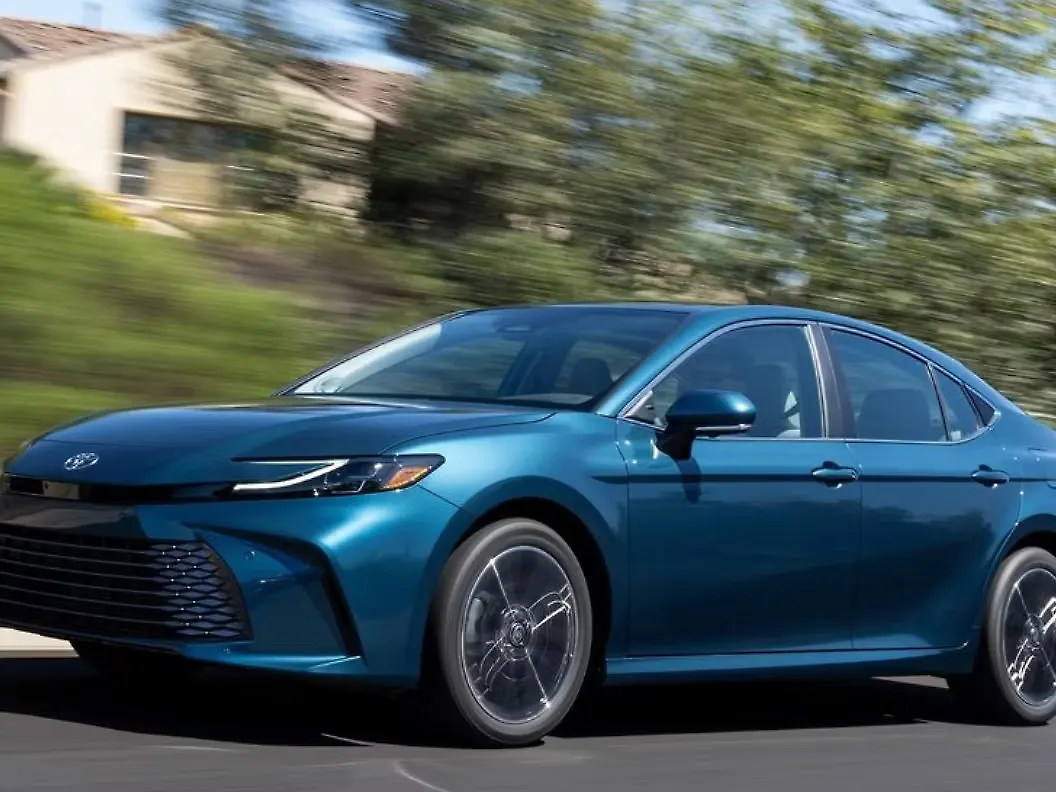New-gen Toyota Camry to be launched in India tomorrow - CarWale