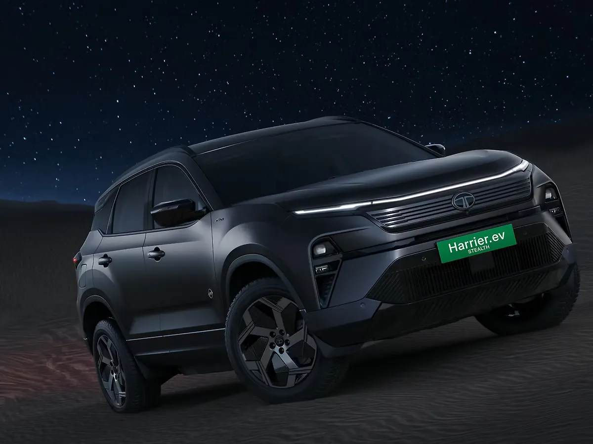 Tata Harrier EV breaks cover at Bharat Mobility Expo 2025 | CarTrade