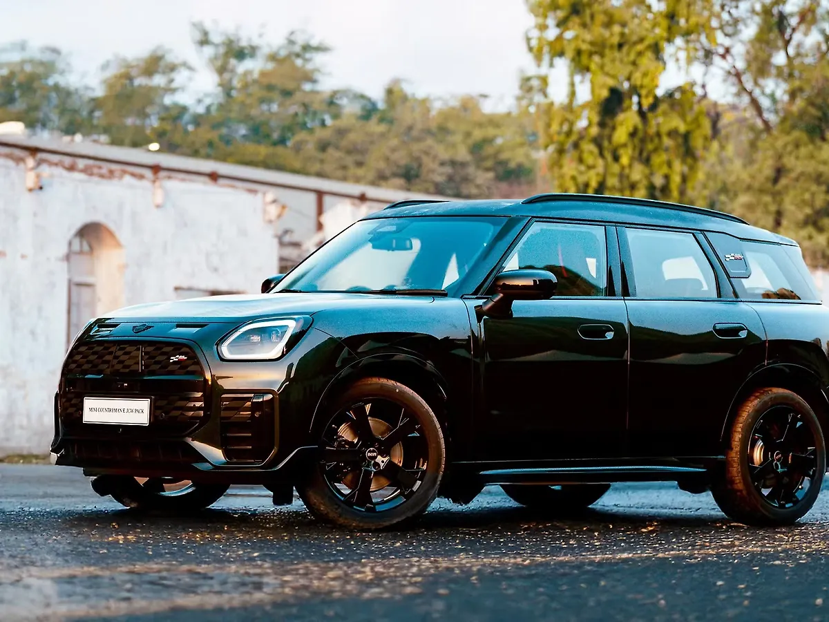 Mini Countryman E John Cooper Works Launched at Rs. 62 Lakh - CarWale