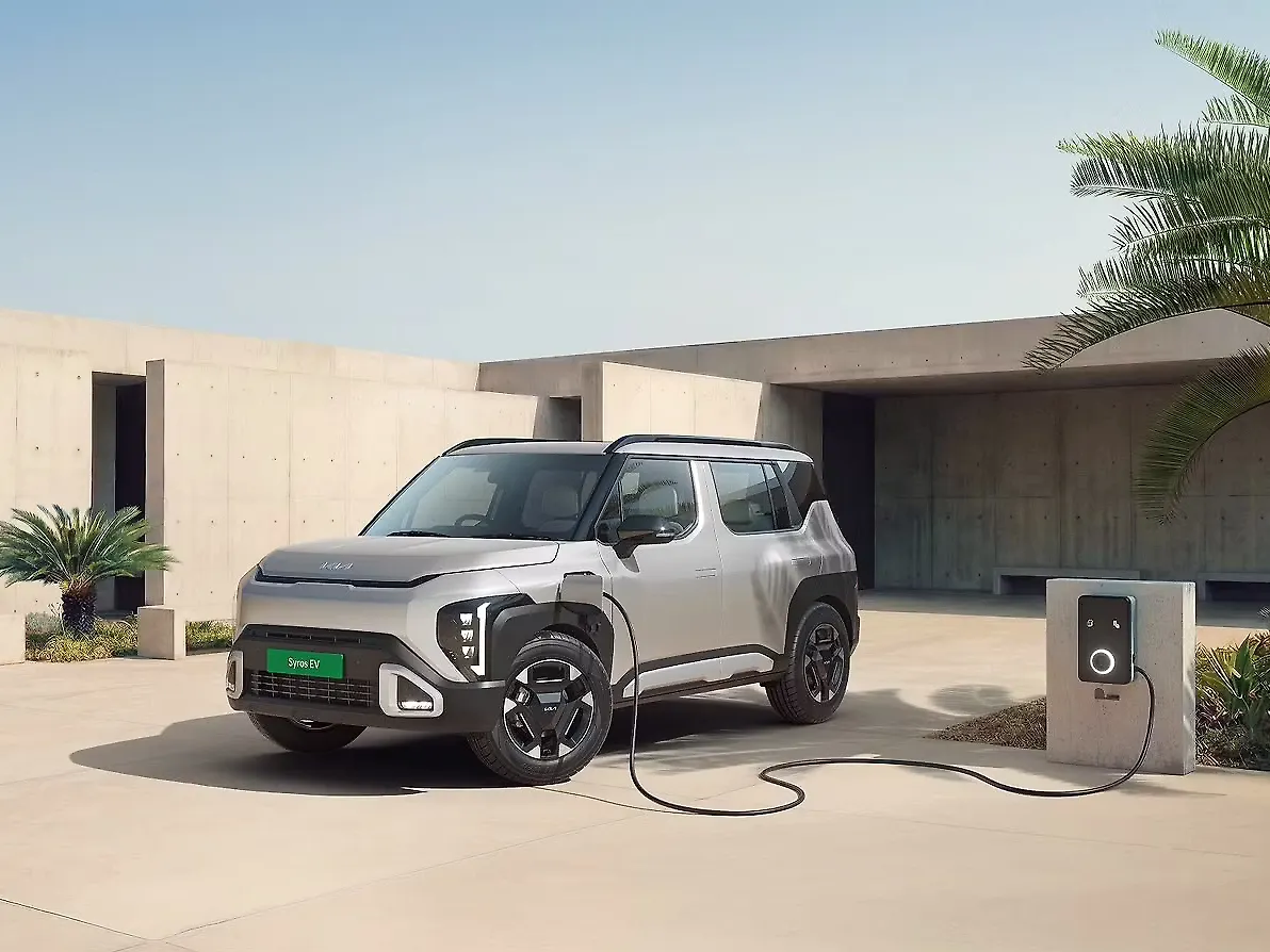 Kia Syros EV :- Kia ने 526KM रेंज के साथ भारत में लॉन्च की Syros EV, जानिए कीमत  !