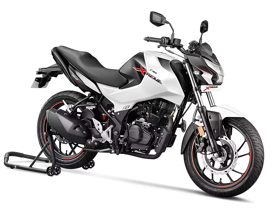 hero cbz xtreme on road price