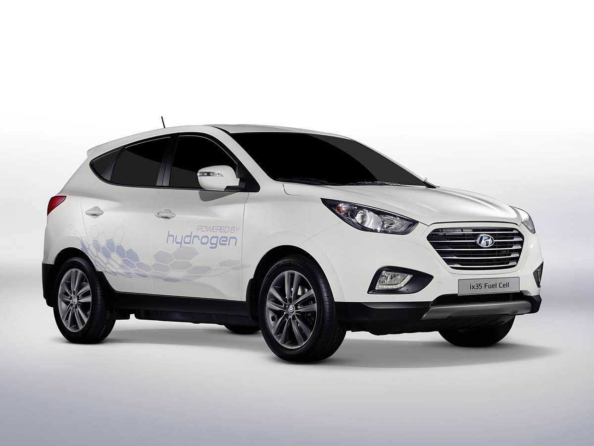 2010 Hyundai ix35 – Tucson: Comprehensive Gallery with 40 Photos